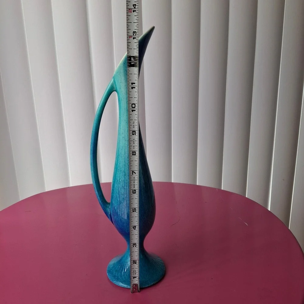 Haeger 4044 USA Mid-Century Modern Turquoise Blue Pedestal Handle Vase